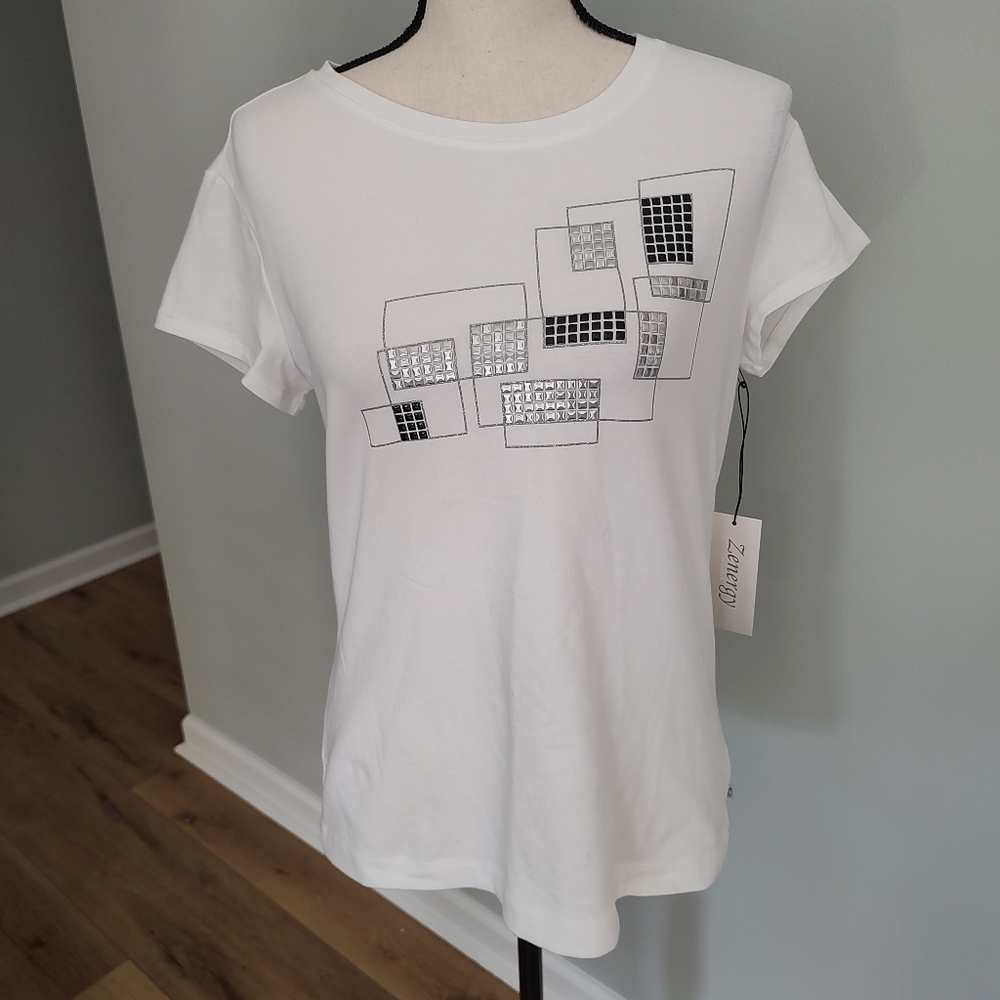 Chico's White Geometric T-Shirt Abstract Artsy Size 1 Medium NWT